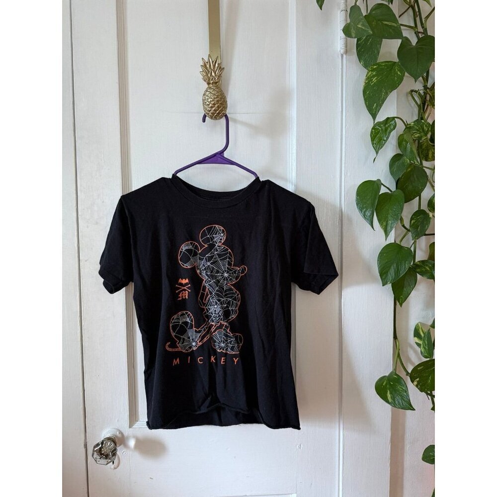 Disney Halloween Mickey youth size medium T-shirt